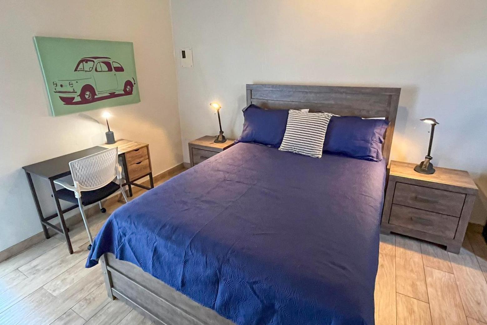 The Moxy Hotel English Harbour Buitenkant foto
