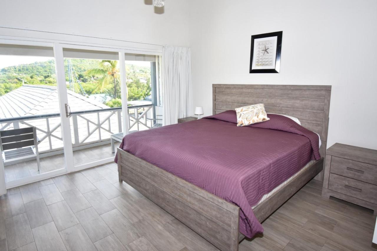 The Moxy Hotel English Harbour Buitenkant foto